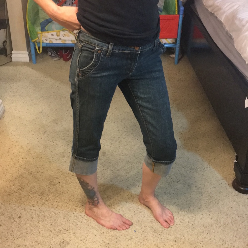 Great cond Seven 7 Jean short capris - Picture 1 of 8